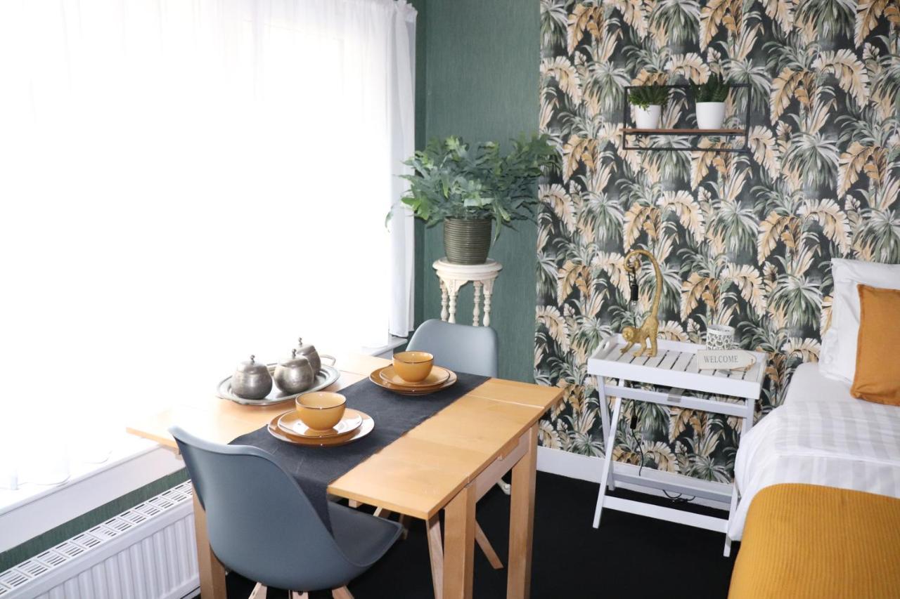 Bed & Breakfast Hotel ザントフォールト エクステリア 写真